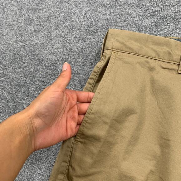 J Crew Shorts Mens 34 Scone Cotton Stretch Chino 10.5 in Flat Front Casual Golf - Picture 3 of 13